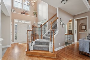 Highcrest Dr-S1801-049.jpg