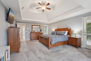 Highcrest Dr-S1801-056.jpg