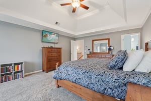 Highcrest Dr-S1801-058.jpg