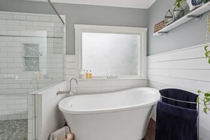 Highcrest Dr-S1801-063.jpg