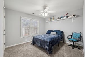 Highcrest Dr-S1801-074.jpg