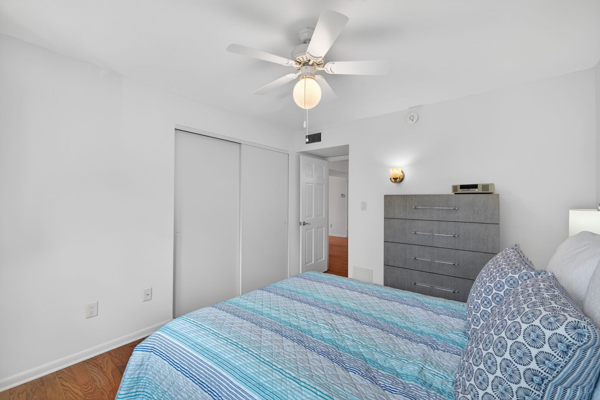 Guest Room 2