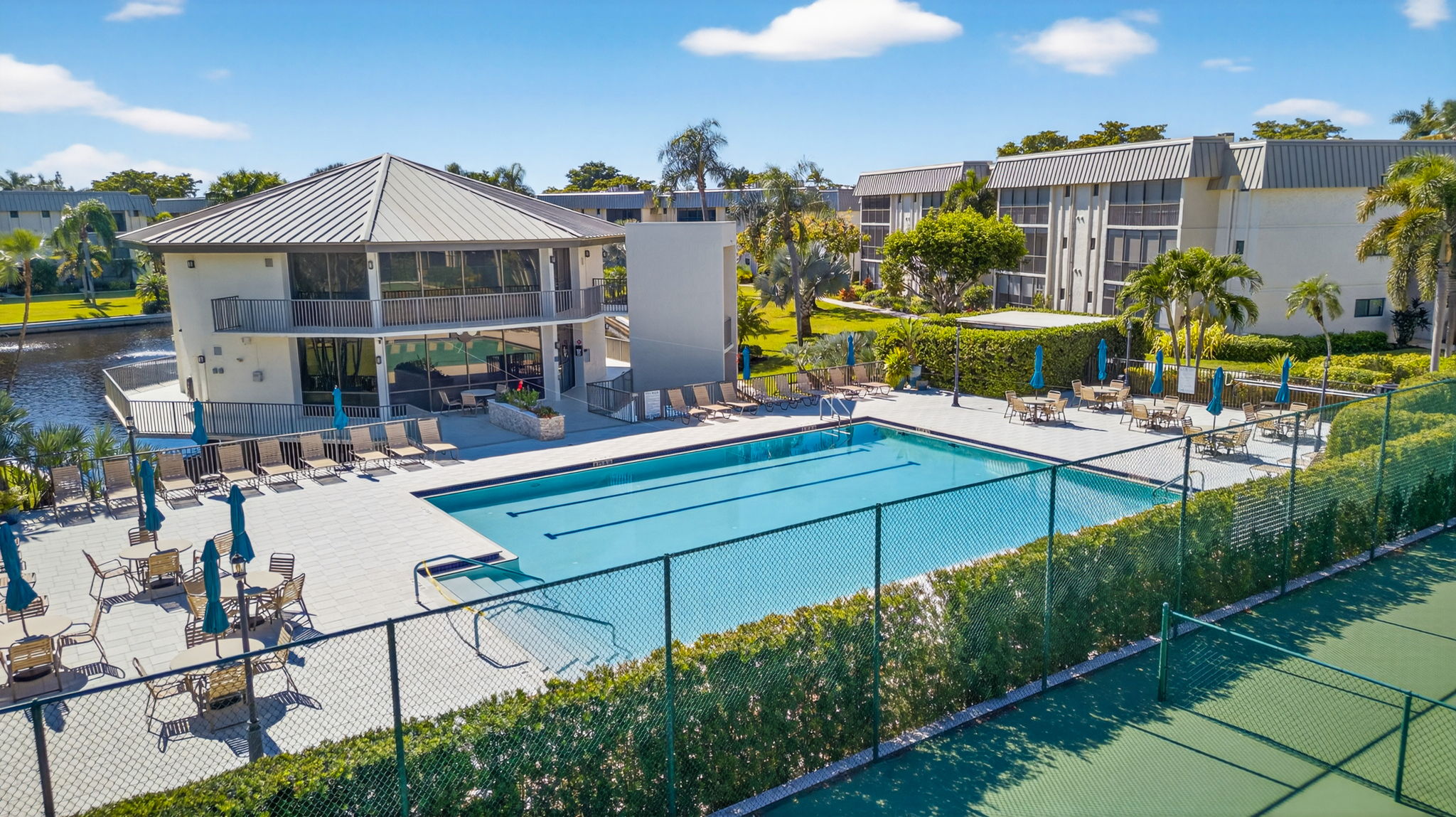 Lap lanes and easy entry stairs