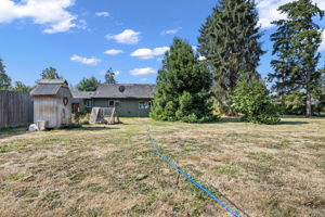  Photo 35