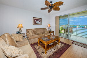 Living Room2-4