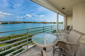 Living Room Balcony1a
