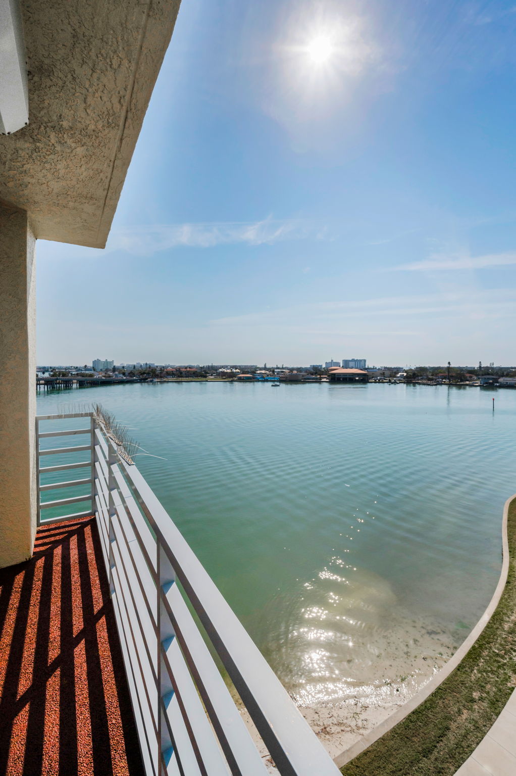 Living Room Balcony6 View