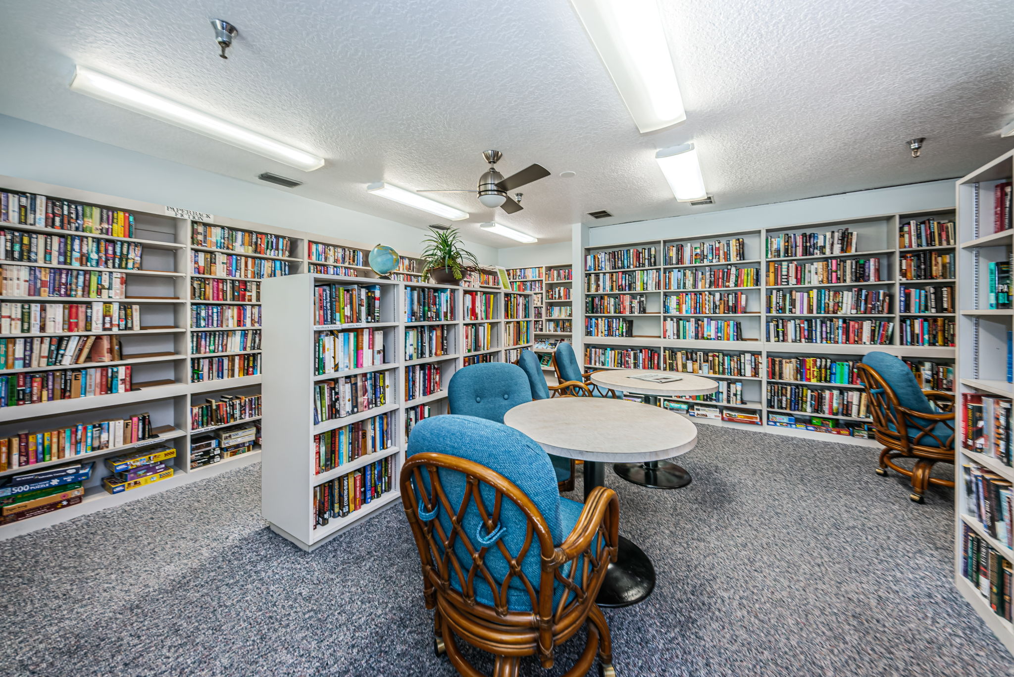 35-Clubhouse Library