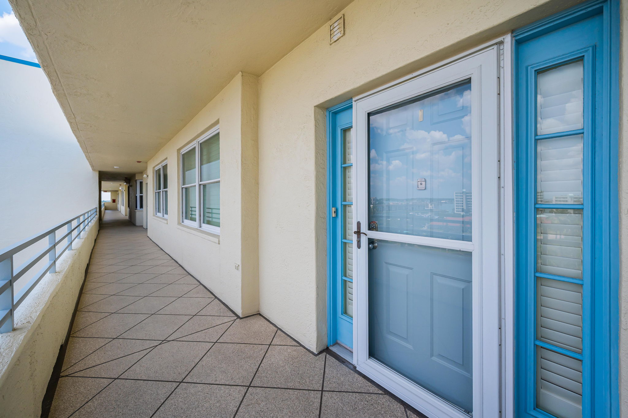 Unit Entry1