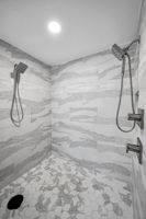 Primary Bathroom1c