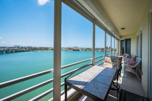 Balcony6