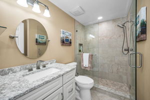 Bathroom2