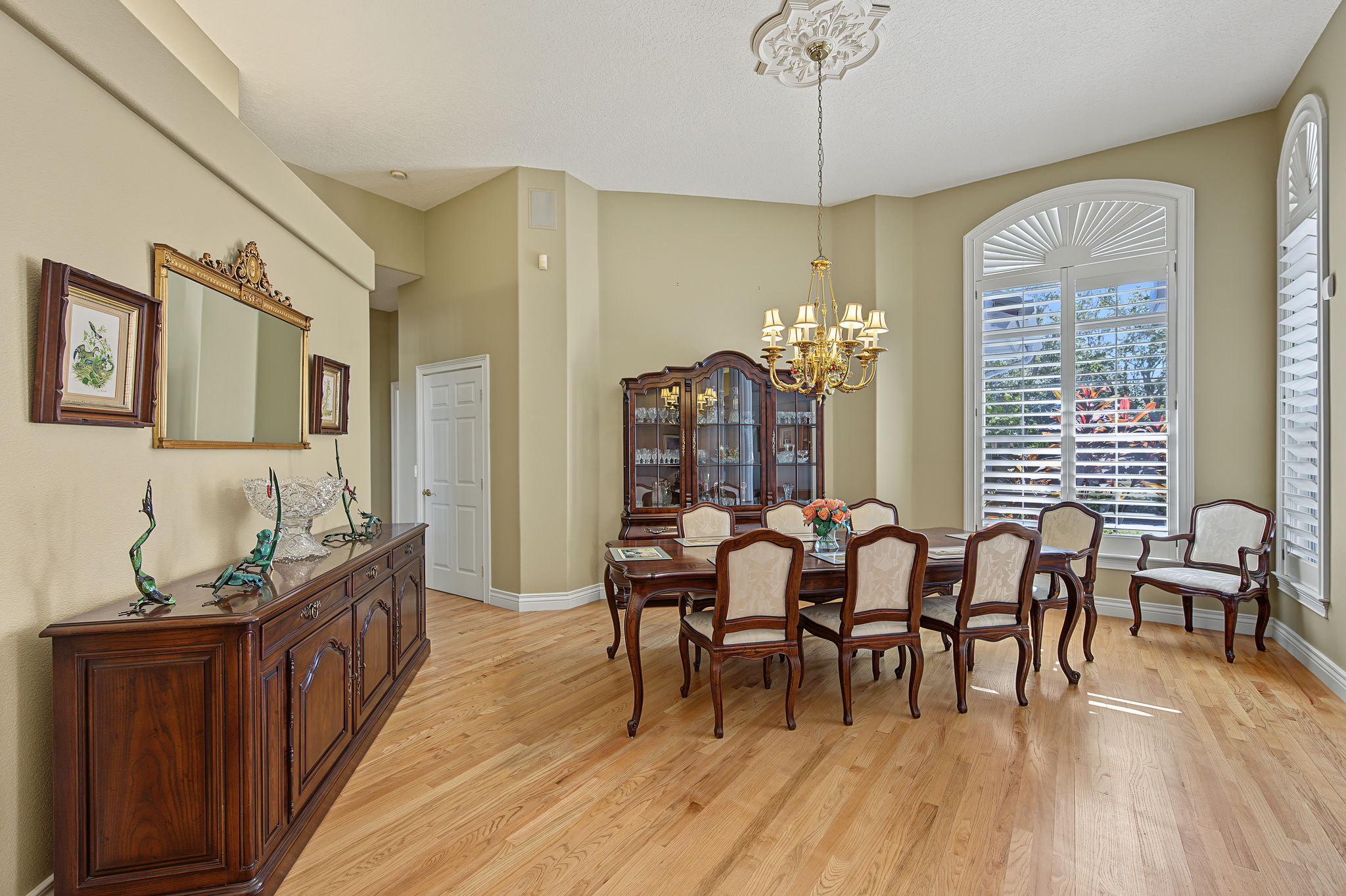 Dining Room1