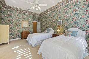 Guest Bedroom2b