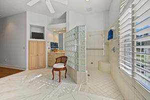 Primary Bathroom1f