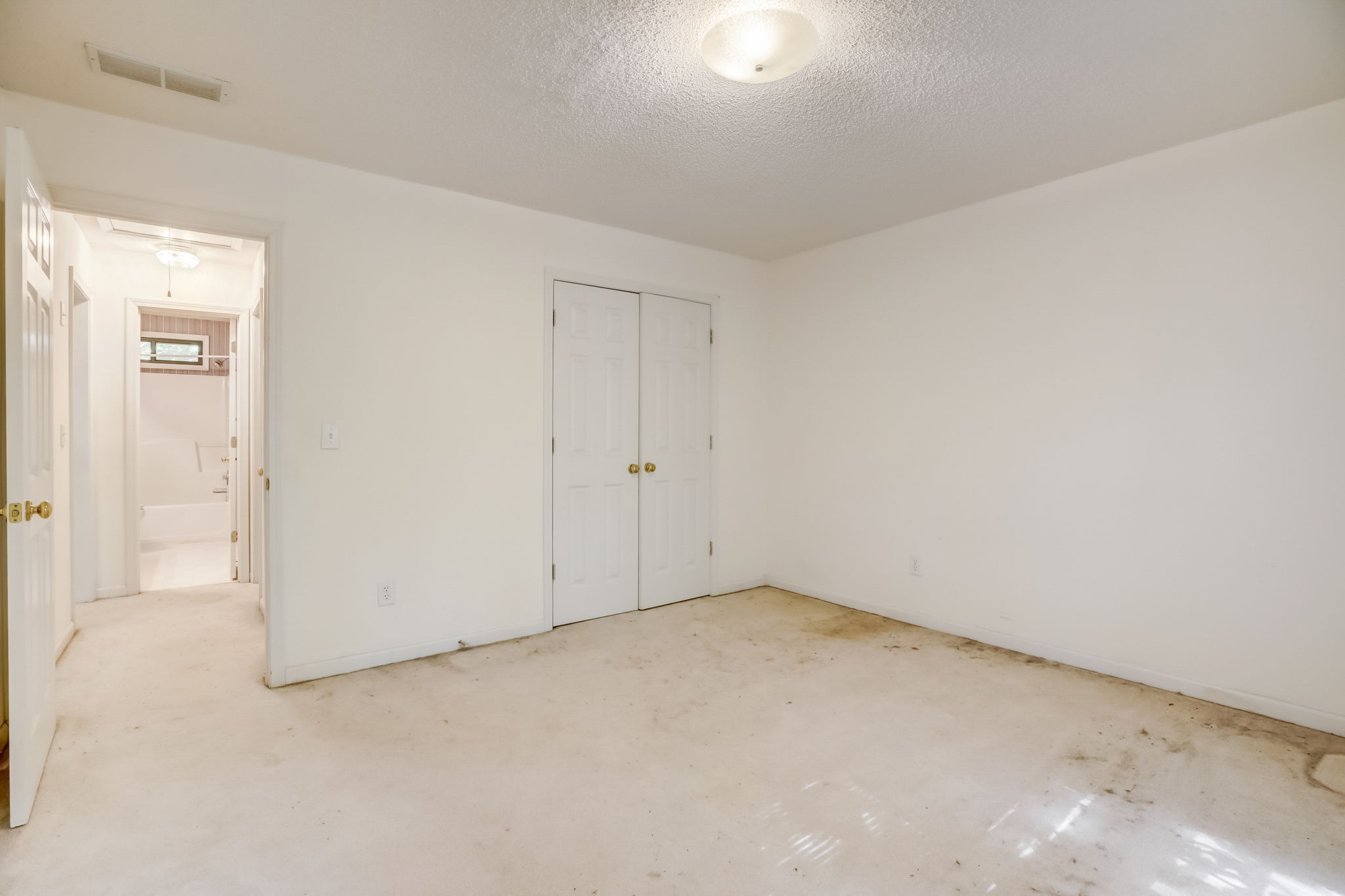 Wynfield Dr-025