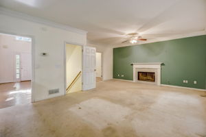 Wynfield Dr-010