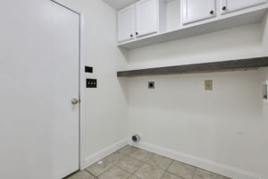  Photo 37