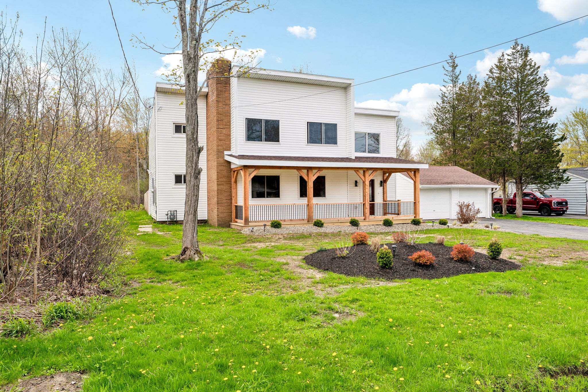 108r-789 Lake St-S0805-010