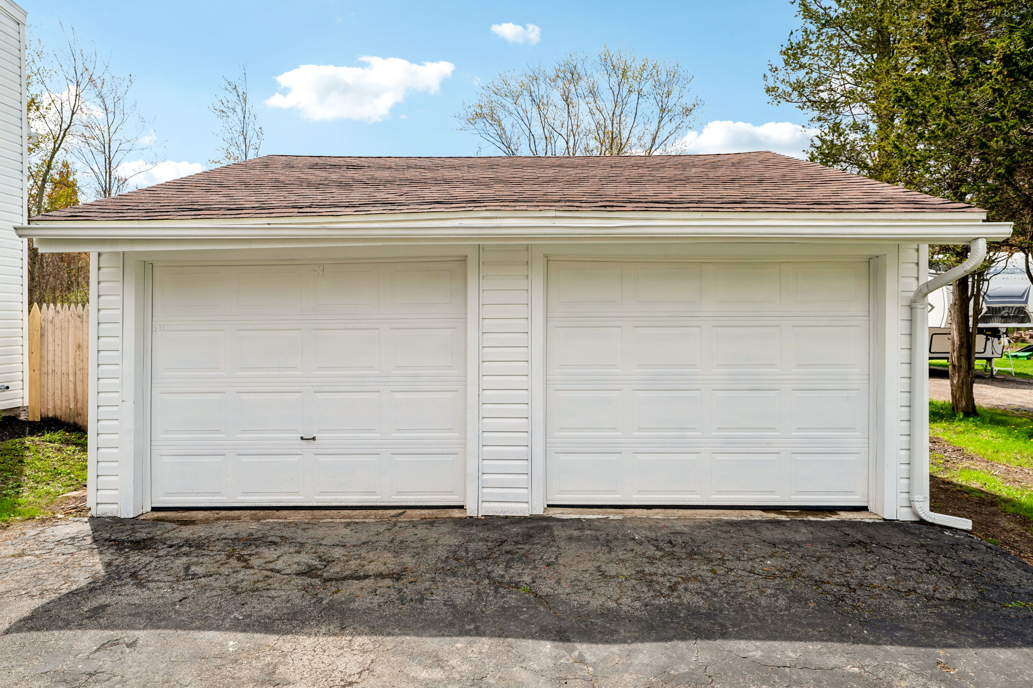 109r-789 Lake St-S0805-011