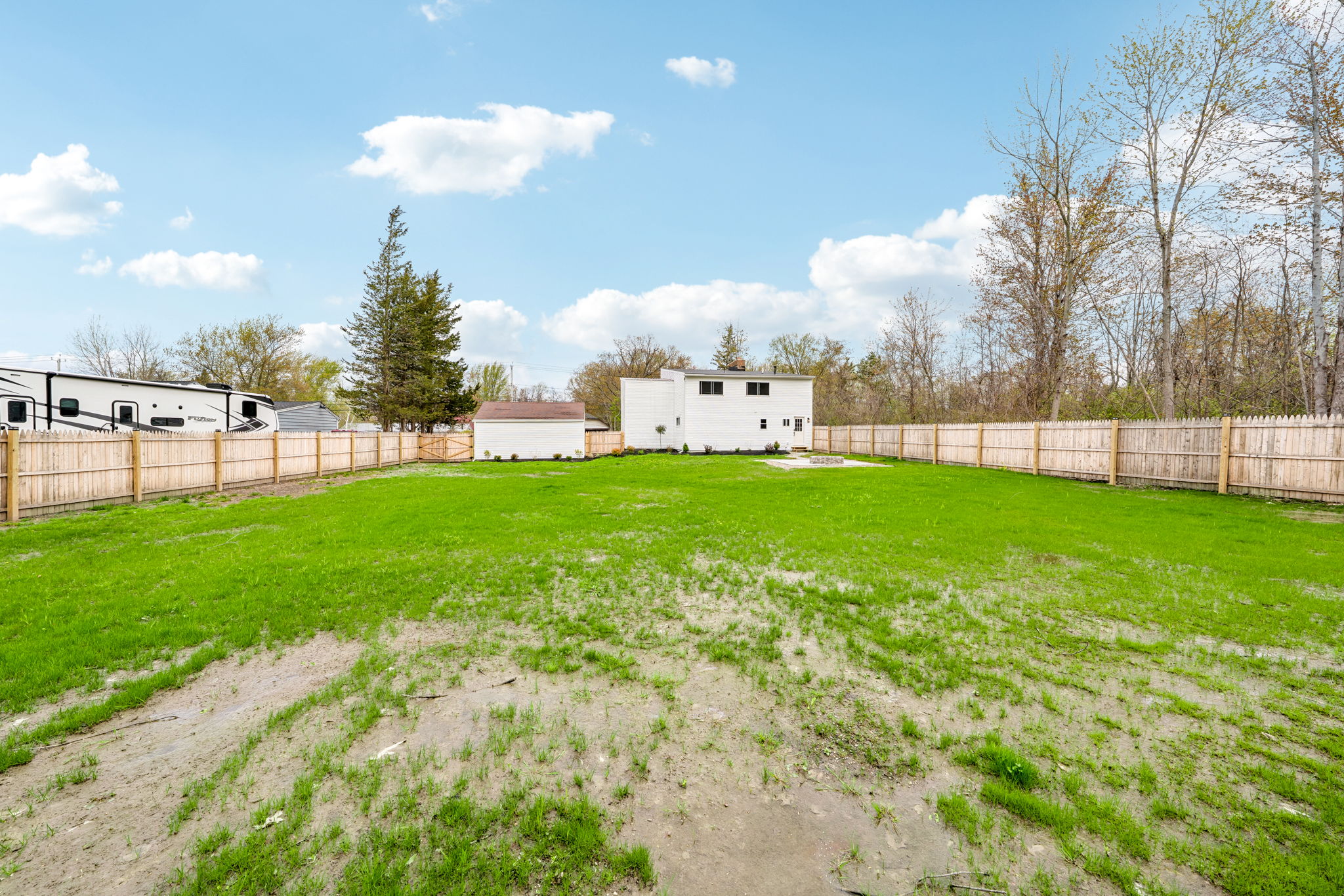 118r-789 Lake St-S0805-020