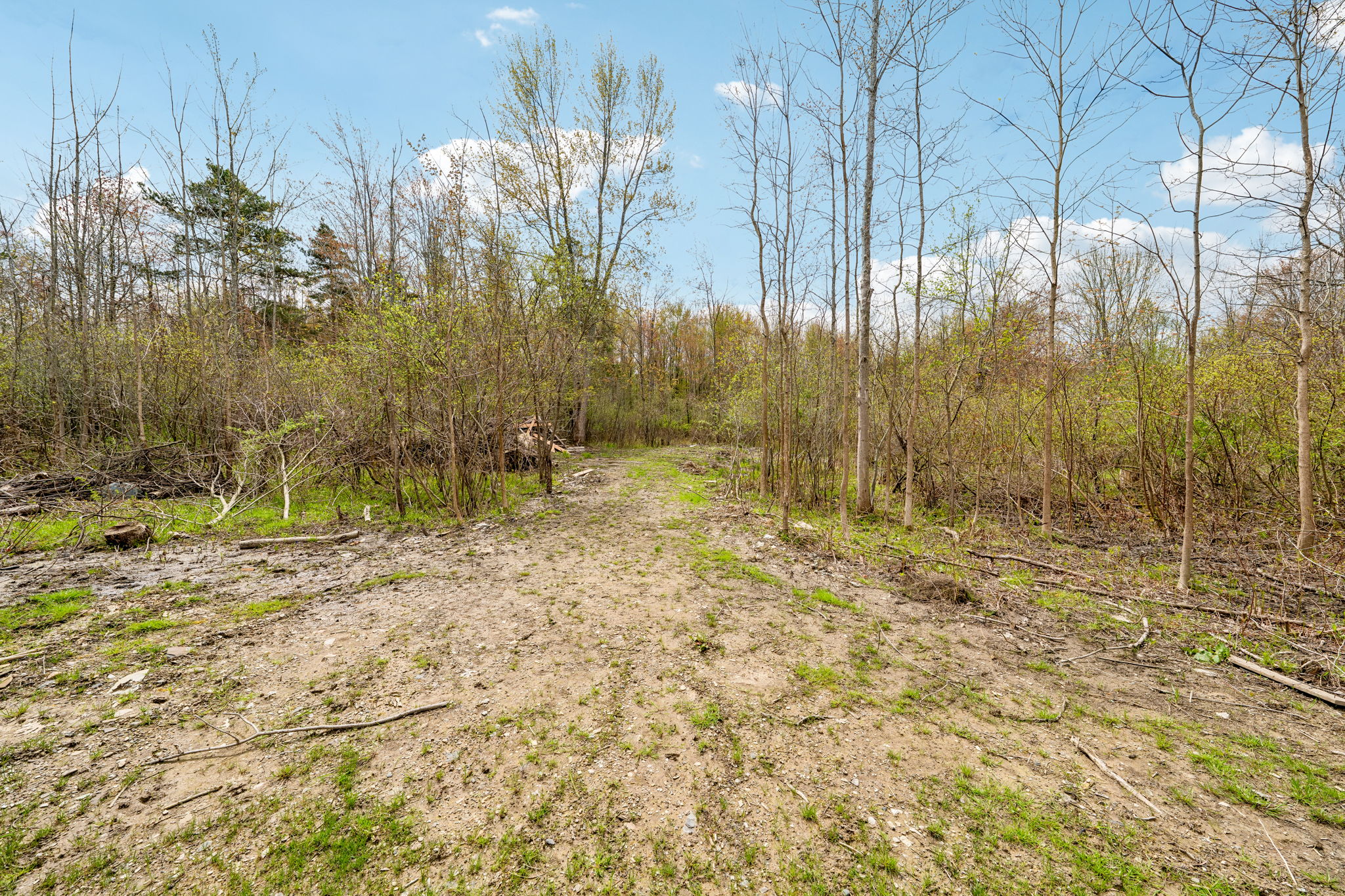125r-789 Lake St-S0805-027