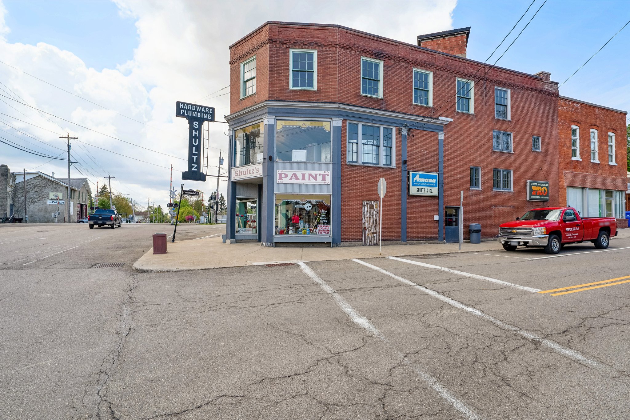 - 789 Lake St-1005-915.jpg
