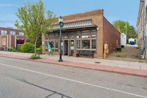 - 789 Lake St-1005-907.jpg