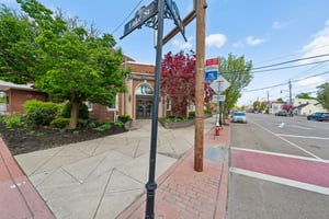 - 789 Lake St-1005-913.jpg
