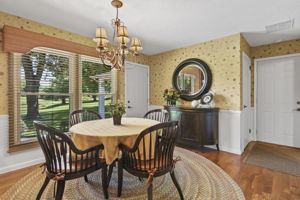 Breakfast Nook