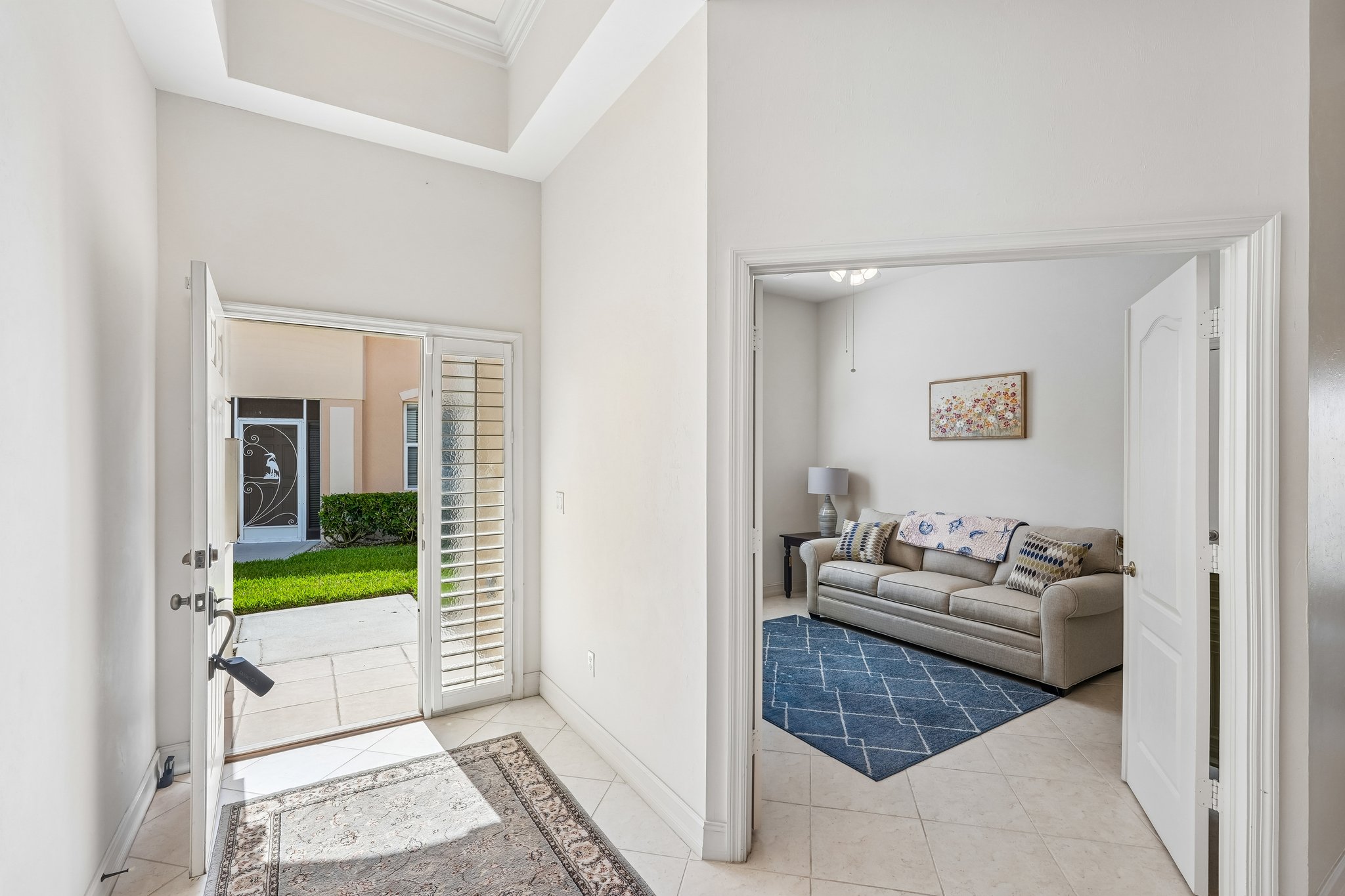 Sanctuary Cir 1-S1505-005.jpg