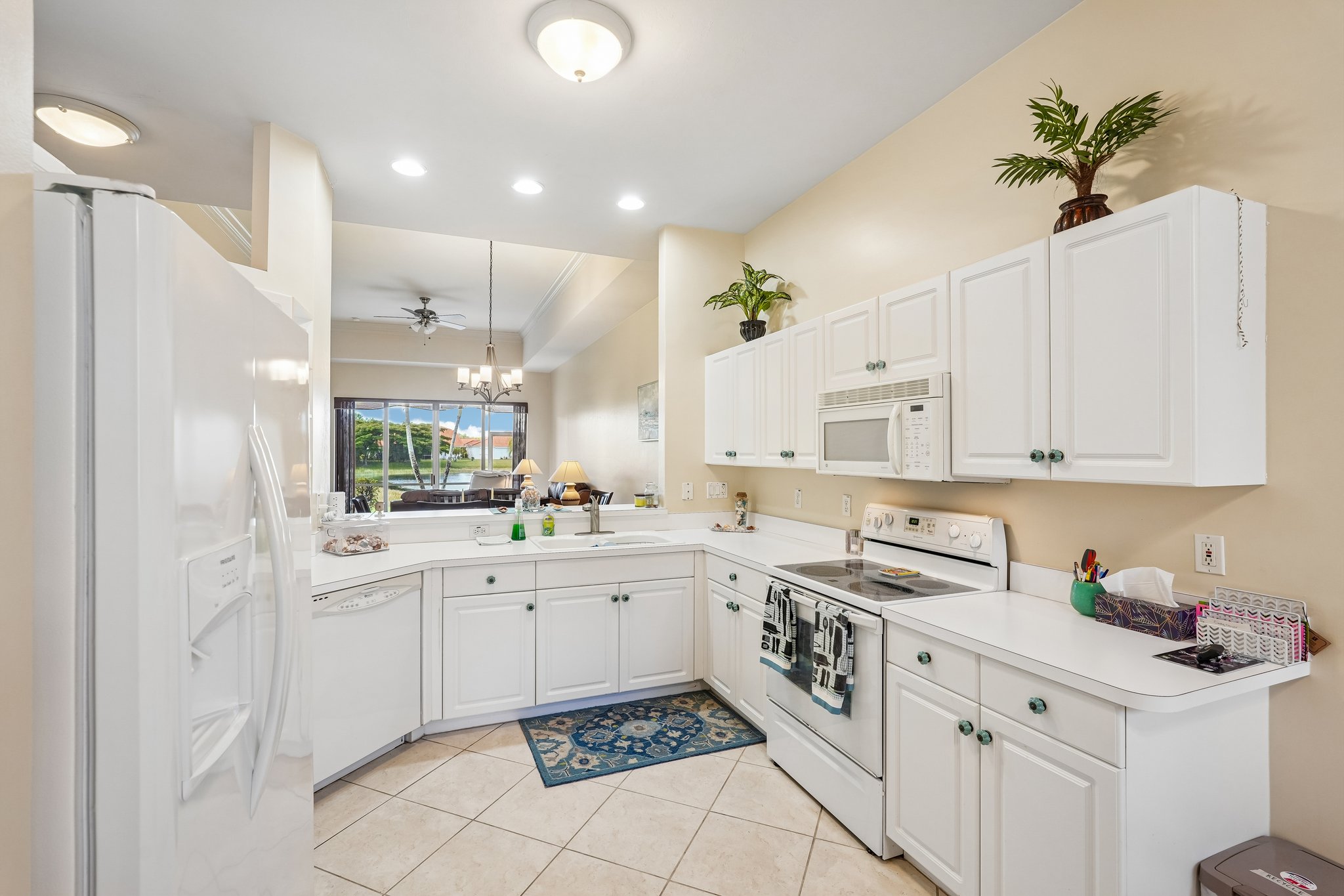 Sanctuary Cir 1-S1505-013.jpg