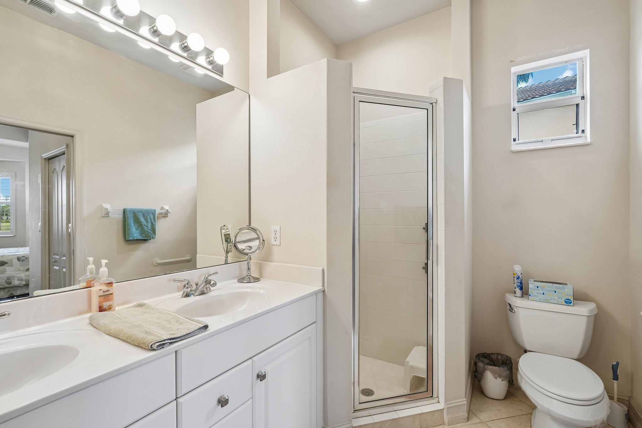 Sanctuary Cir 1-S1505-023.jpg