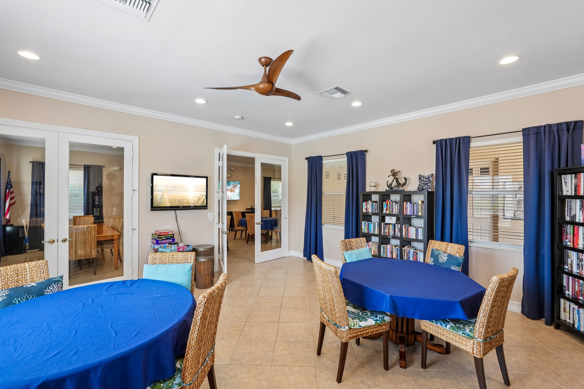 Sanctuary Cir 1-1505-904.jpg