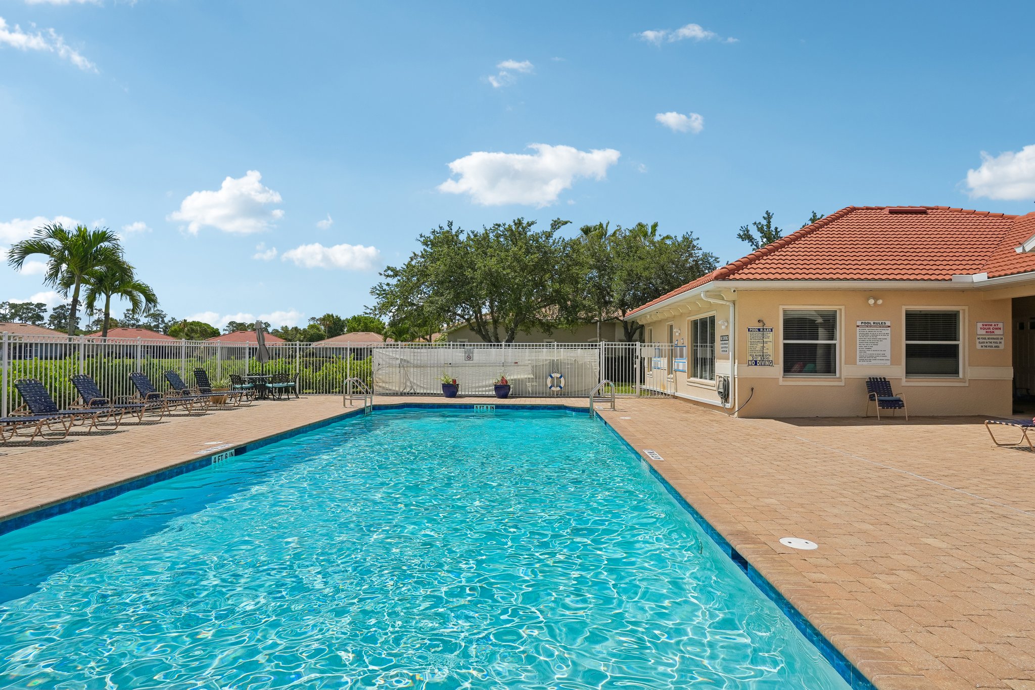 Sanctuary Cir 1-1505-909.jpg
