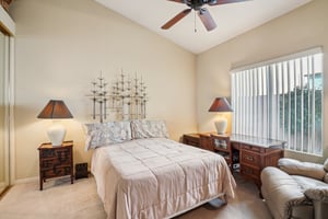 Del Monte Ct-S2002-033.jpg