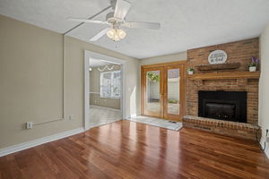 Photo 26