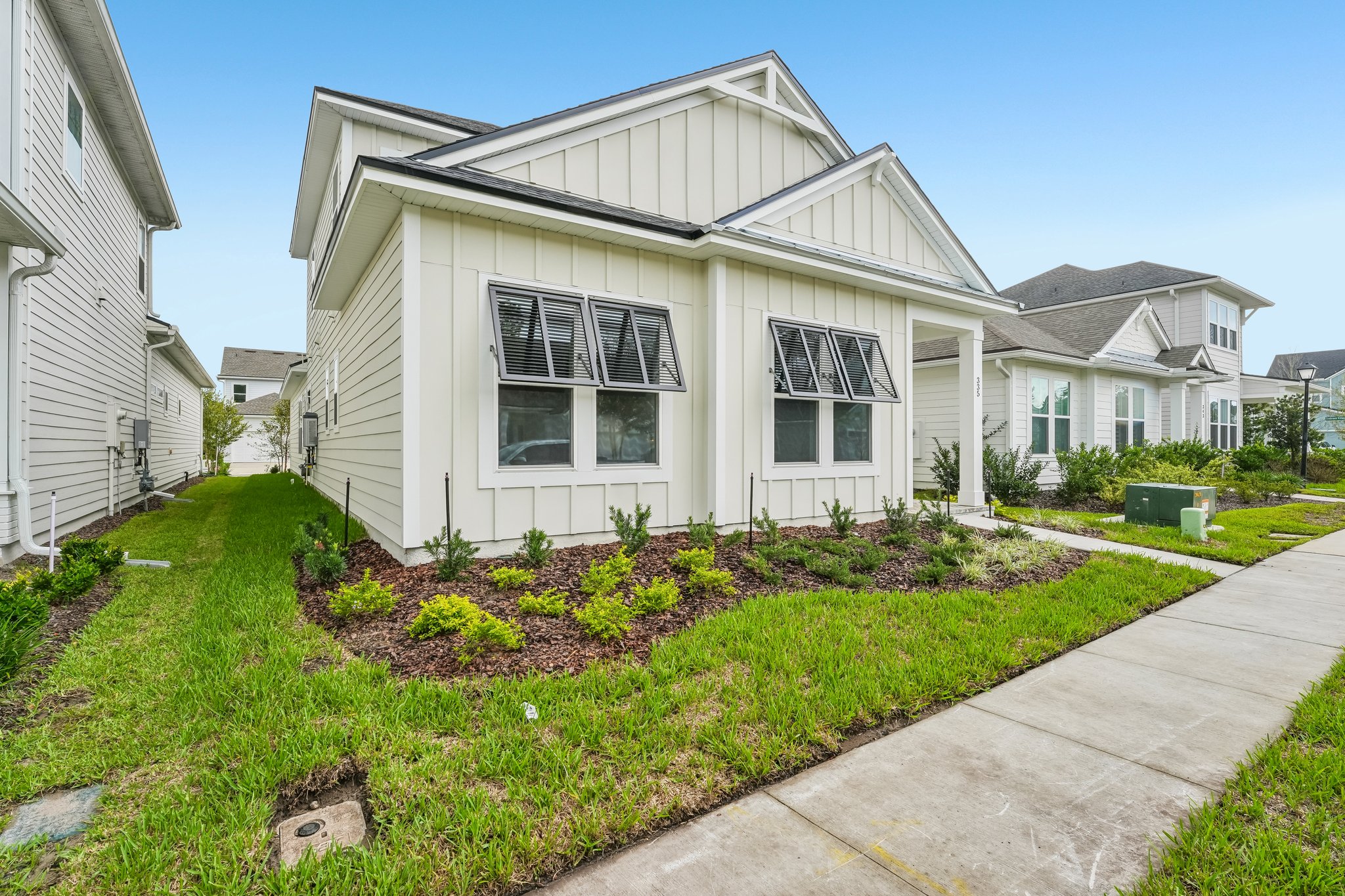 335 Sienna Palm Drive-S1809-003.jpg