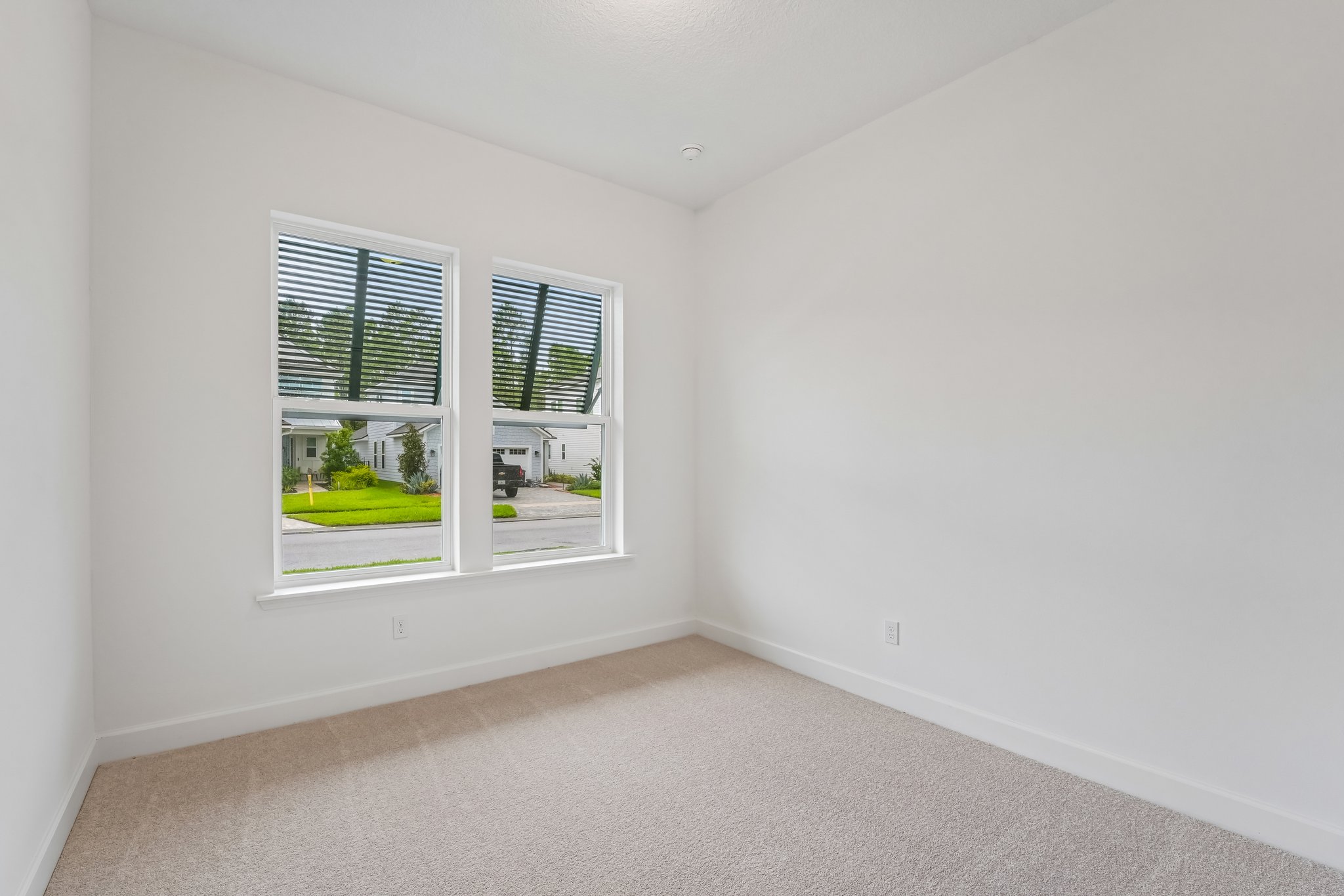 335 Sienna Palm Drive-S1809-028.jpg