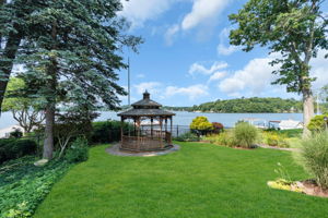 Charming gazebo overlooking the lake