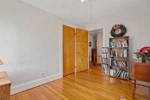  Photo 36