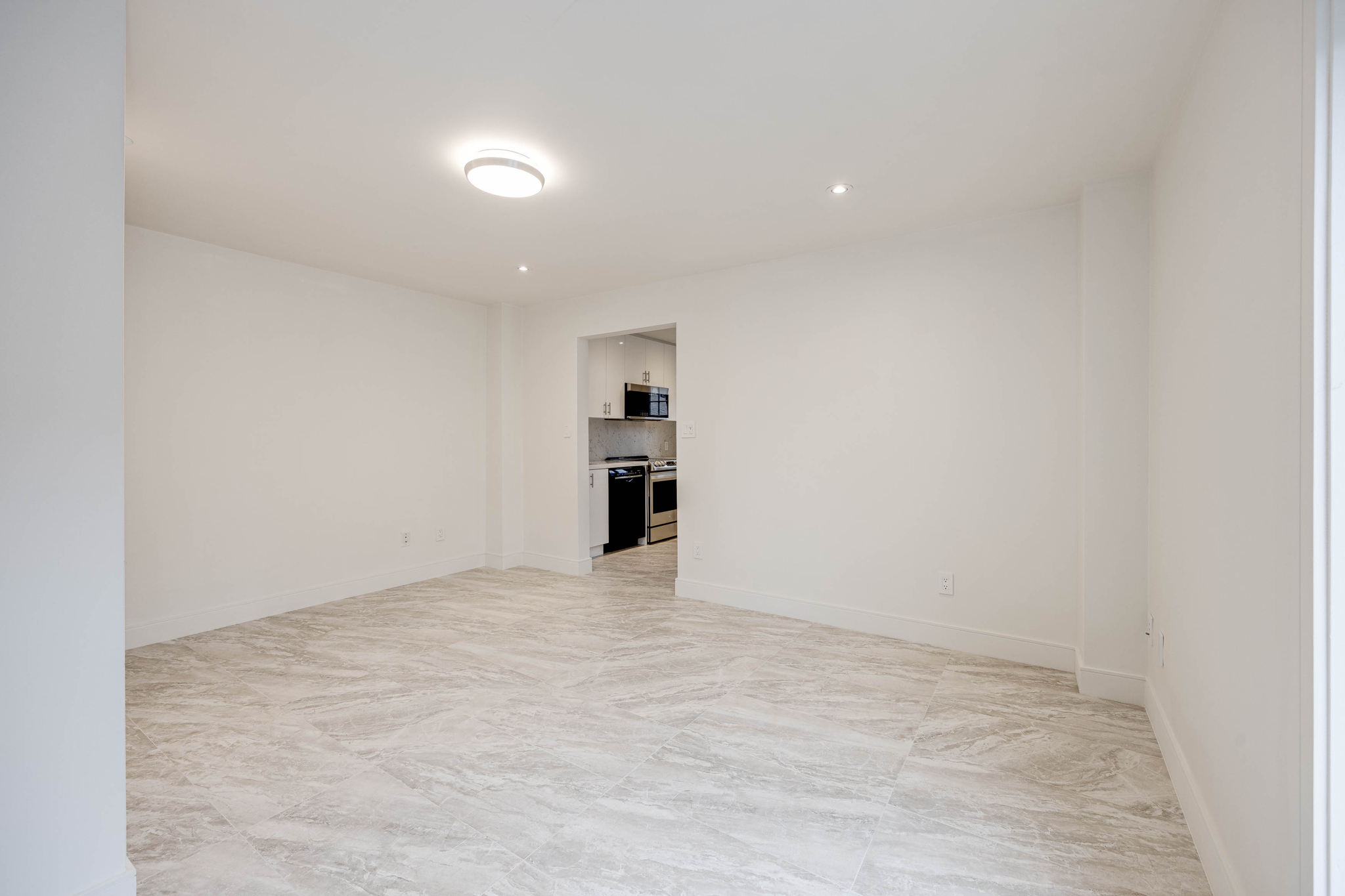 Toronto property showcase — delivered property photograph 6