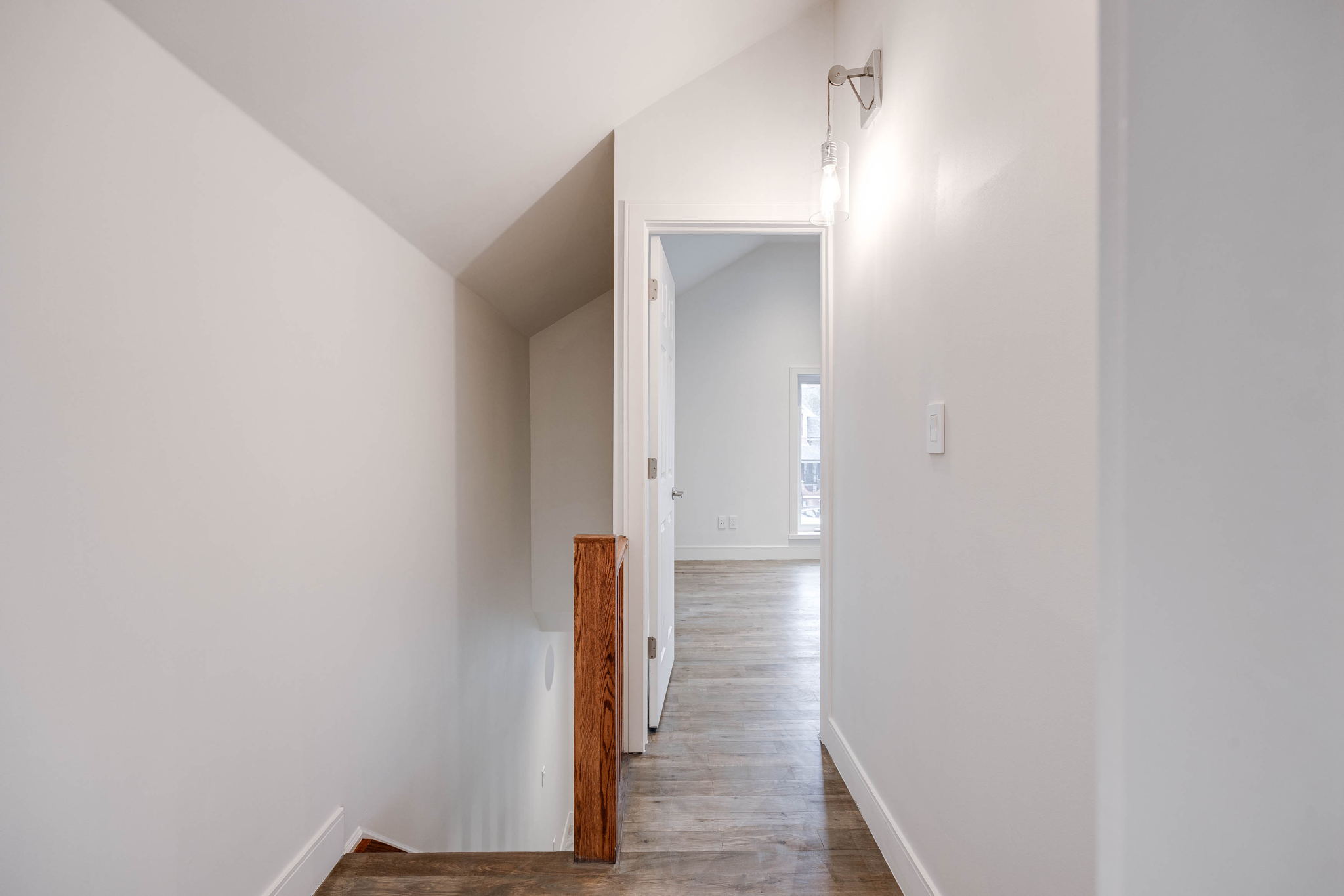 Toronto property showcase — delivered property photograph 16