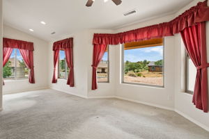 Bedroom 2 (2)