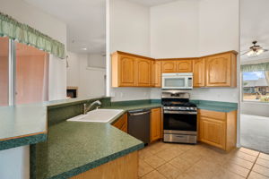 Kitchen (3)