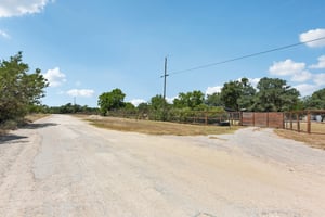 Private Road 905-S0808-006.jpg
