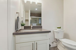  Photo 31