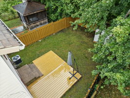  Photo 48