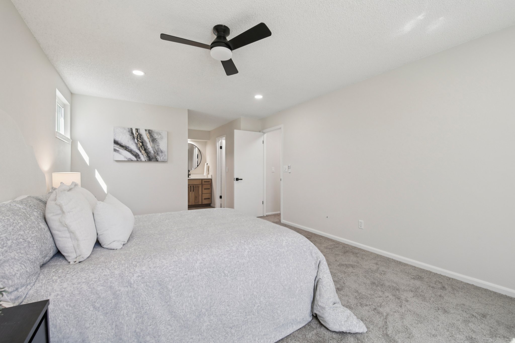 S Corona Way-S1604-023.jpg