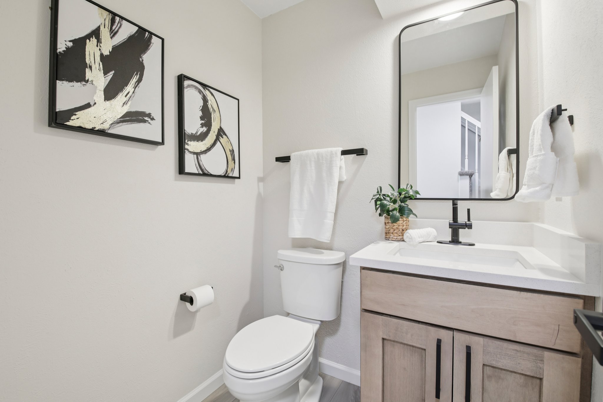 S Corona Way-S1604-032.jpg